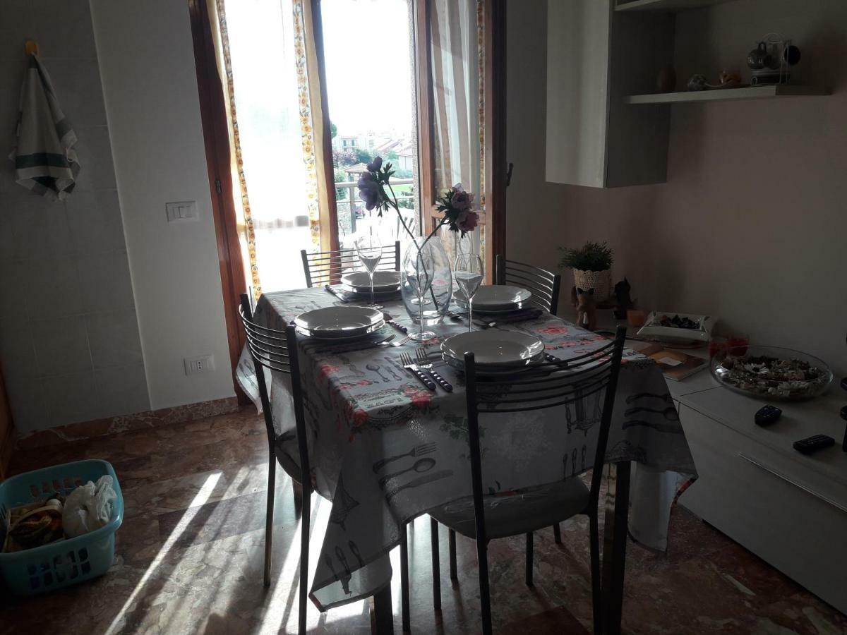 Aurora & Nicole Ideal Per Biker E Parcheggio Gratuito Apartment Pietra Ligure